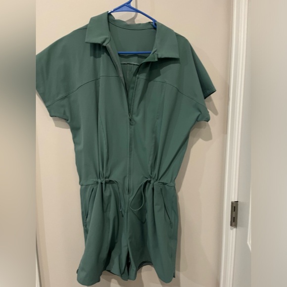 Stretch Rib Pocketed Romper - Picture 3 of 5